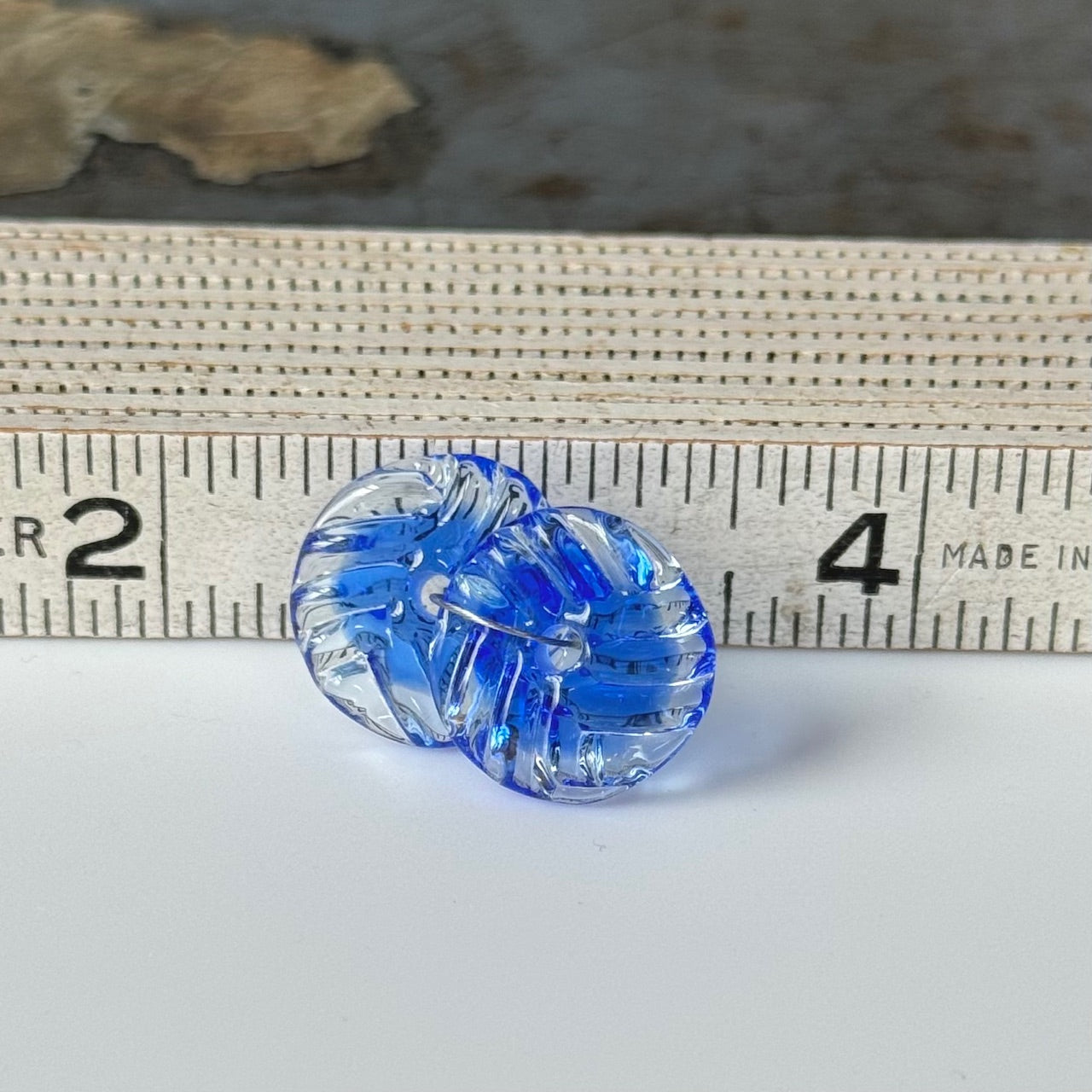 MINI PUFFS - Aqua on Blue