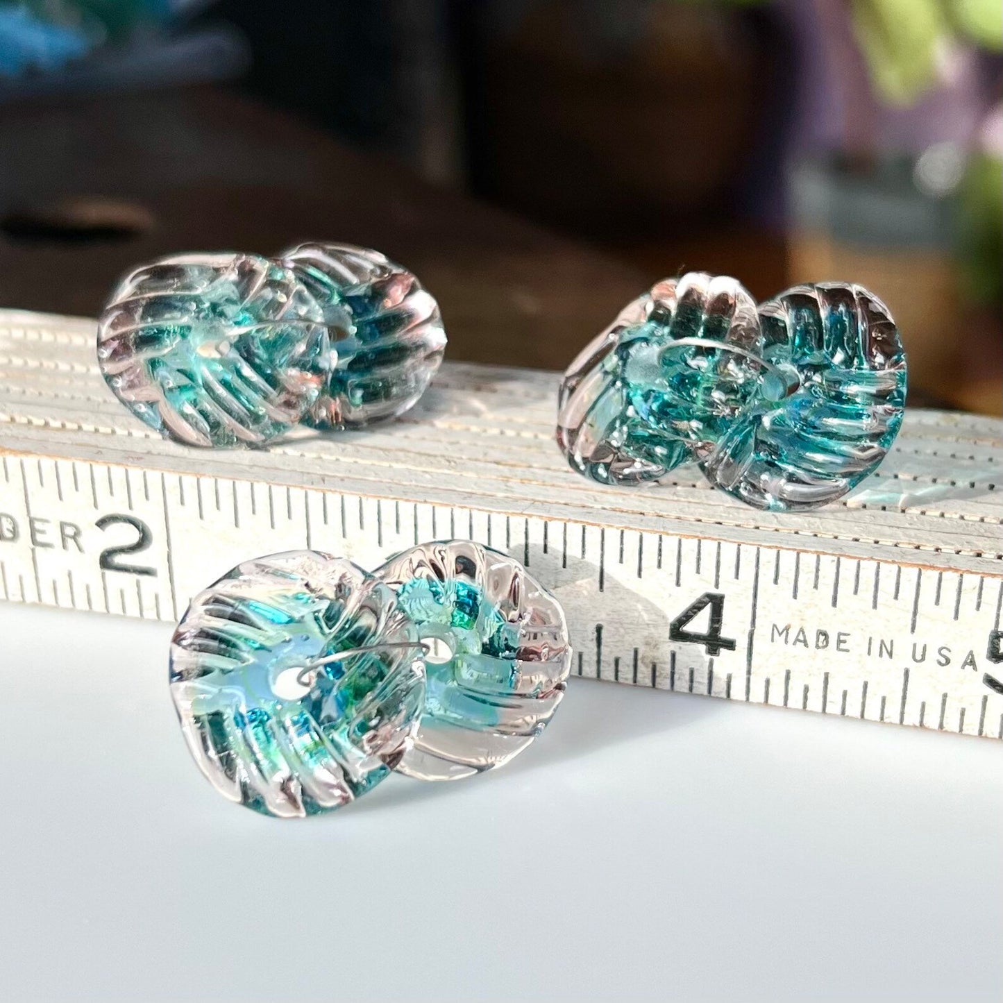 MINI PUFFS - Peach on Blue Pair